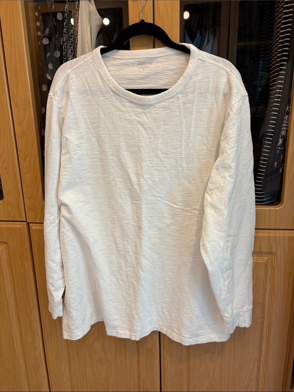Vineyard Vines Off-White Long-Sleeve Crewneck